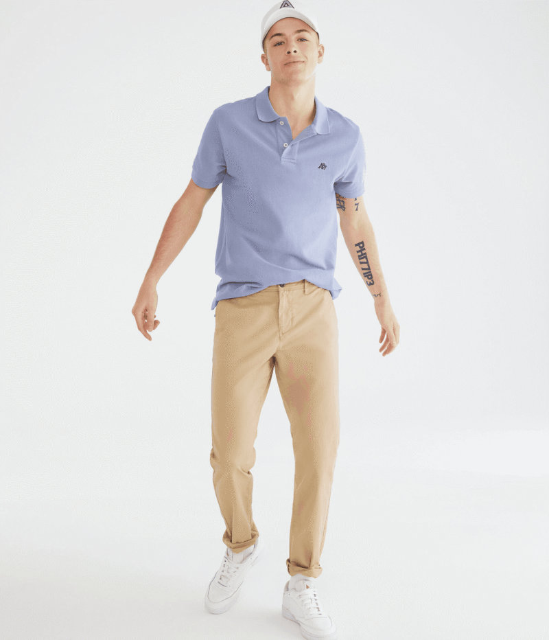 Pantalones chinos crema