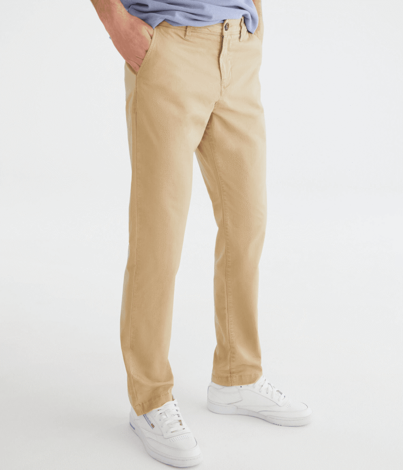 Pantalones chinos crema