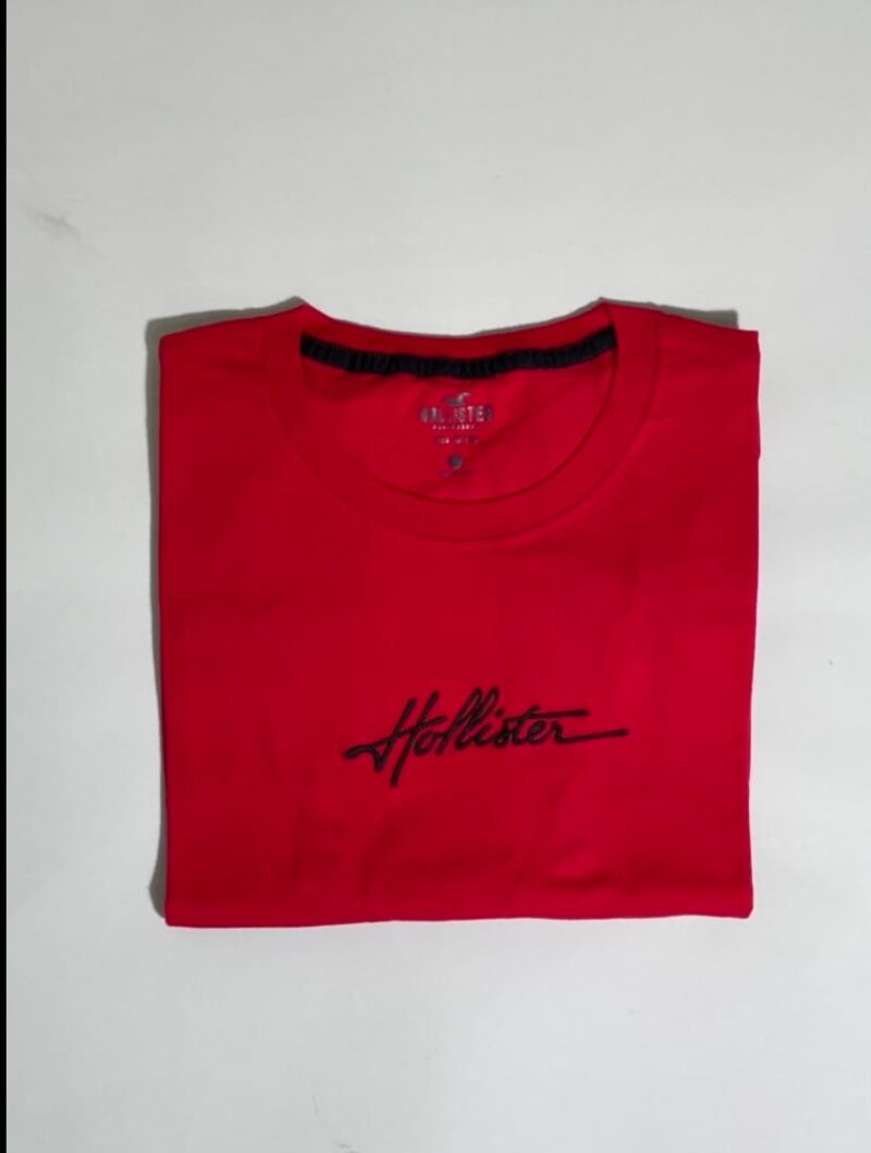 Camiseta lisa con logo