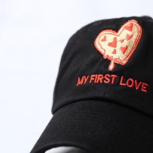 my-first-love-black-2.jpg Pizza gorra negra Koala