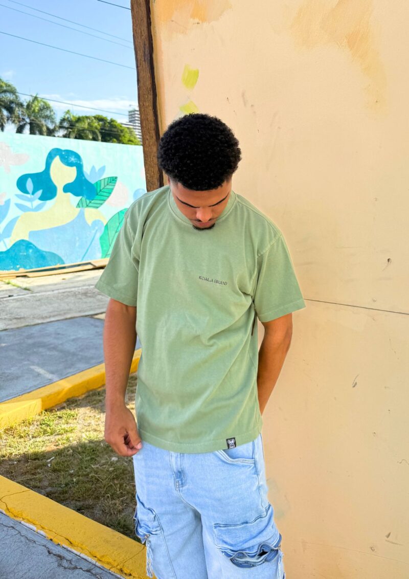 Basic Verde Vintage Oversized Koala